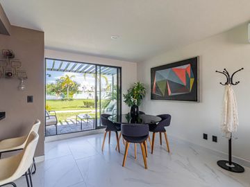 Casa en Venta con 3 recamaras, Alberca a 15 minutos de Cuernavaca en Xochitepec Morelos