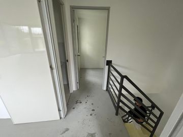 HOUSE AND LOT FOR SALE HANNA  QUADRUPLEX MINAMI RESIDENCES LOCATED GENERAL TRIAS CAVITE 45MINS AWAY FROM METRO MANILA .