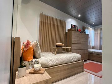 HOUSE AND LOT FOR SALE HANNA  QUADRUPLEX MINAMI RESIDENCES LOCATED GENERAL TRIAS CAVITE 45MINS AWAY FROM METRO MANILA .