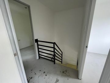 HOUSE AND LOT FOR SALE HANNA  QUADRUPLEX MINAMI RESIDENCES LOCATED GENERAL TRIAS CAVITE 45MINS AWAY FROM METRO MANILA .