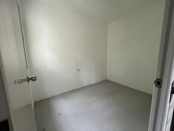 HOUSE AND LOT FOR SALE HANNA  QUADRUPLEX MINAMI RESIDENCES LOCATED GENERAL TRIAS CAVITE 45MINS AWAY FROM METRO MANILA .