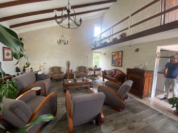 EL QUINCHE -GUAYLLABAMBA QUINTA DE VENTA - GUAYLLABAMBA