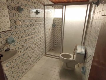 VENTA DE CASA BIFAMILIAR EL CARMEN CARTAGO