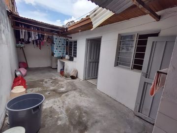 VENTA DE CASA BIFAMILIAR EL CARMEN CARTAGO