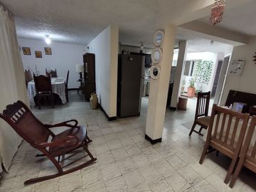 VENTA DE CASA BIFAMILIAR EL CARMEN CARTAGO