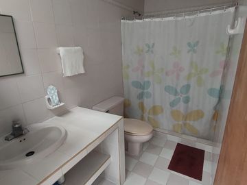 VENTA DE CASA BIFAMILIAR EL CARMEN CARTAGO