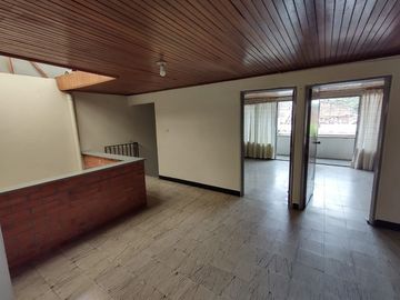 VENTA DE CASA BIFAMILIAR EL CARMEN CARTAGO