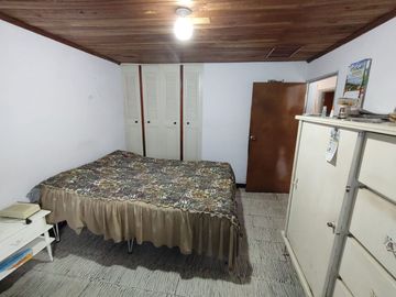 VENTA DE CASA BIFAMILIAR EL CARMEN CARTAGO
