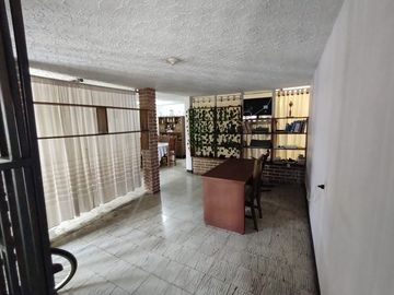 VENTA DE CASA BIFAMILIAR EL CARMEN CARTAGO