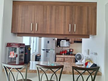 CASA EN VENTA FRACCIONAMIENTO SEMINARIO, CASI SOBRE CARRETREA 57, EJE 104, FRENTA A ZONA INDUSTRIAL DE SAN LUIS POTOSI.
