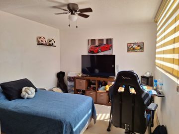 CASA EN VENTA FRACCIONAMIENTO SEMINARIO, CASI SOBRE CARRETREA 57, EJE 104, FRENTA A ZONA INDUSTRIAL DE SAN LUIS POTOSI.
