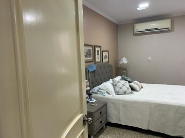 VENDO PROPIEDAD DOBLE Y MUY AMPLIA EN SAN SEBASTIÁN
