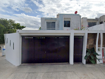 Casa de Recuperacion Bancaria en C. 81, Fraccionamiento Diamante Paseos de Opichén, 97246 Mérida, Yucatán, México
