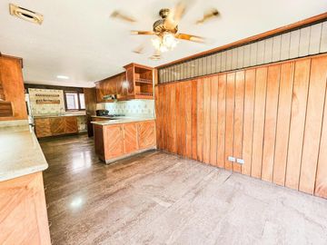 LINDA CASA DISEÑADA Y CONSTRUIDA POR ARQ VELASCO