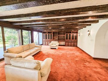 LINDA CASA DISEÑADA Y CONSTRUIDA POR ARQ VELASCO