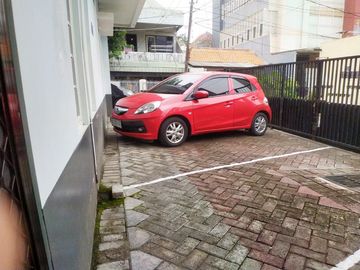 Kost Putri Dekat UNAIR, ITS, Marvel City Mall, RSUD Dr. Soetomo Surabaya