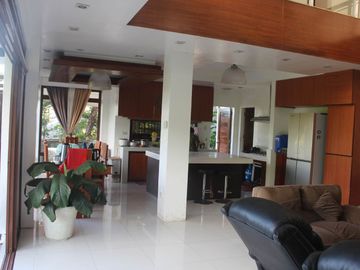 Rush‼️ Beautiful 6-Bedroom House and Lot For Sale in Antipolo City