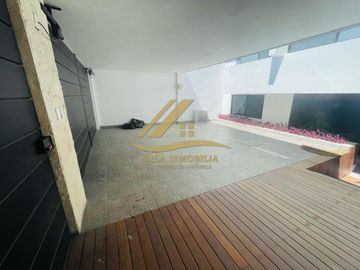 VENTA DE CASA DE LUJO  AMUEBLADA - LOMAS DEL CAMPESTRE, LEON, GTO