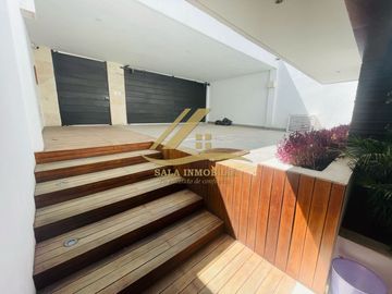 VENTA DE CASA DE LUJO  AMUEBLADA - LOMAS DEL CAMPESTRE, LEON, GTO
