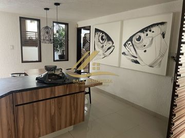VENTA DE CASA DE LUJO  AMUEBLADA - LOMAS DEL CAMPESTRE, LEON, GTO