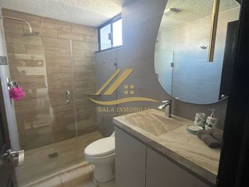 VENTA DE CASA DE LUJO  AMUEBLADA - LOMAS DEL CAMPESTRE, LEON, GTO