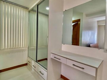 3-Storey 9 Bedroom House & Lot for RENT/SALE in Hensonville Angeles City near Clark