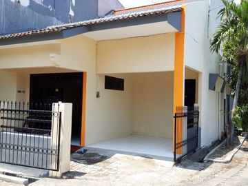 Sewa Rumah Taman Pondok Indah Wiyung Nyaman Dekat Tol Bisnis Sekolah