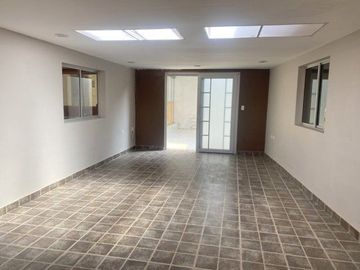 Propiedad en venta ideal para fábrica, vivienda o quinta sector Chuquipata (UNAE)