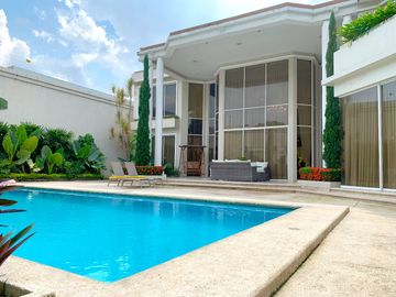 VENTA DE CASA CEIBOS  AV 15 NO.