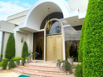 VENTA DE CASA CEIBOS  AV 15 NO.