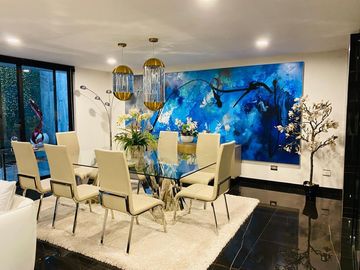 Venta Excelente Casa Zona Angelópolis, muy cerca SONATA