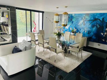 Venta Excelente Casa Zona Angelópolis, muy cerca SONATA