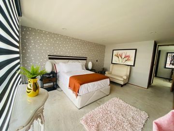 Venta Excelente Casa Zona Angelópolis, muy cerca SONATA