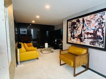 Venta Excelente Casa Zona Angelópolis, muy cerca SONATA