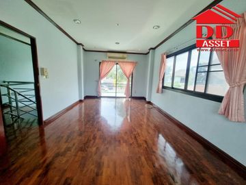 ขายบ้านเดี่ยว 2 ชั้น พีพีแลนด์โครงการ1 ลพบุรี บ้านหลังมุม อำเภอเมืองลพบุรี ใกล้บิ๊กซีลพบุรี1