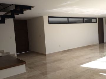 Venta de casa en Pachuca 3 recamaras a 15 minutos de Zona Plateada y Galerias Pachuca