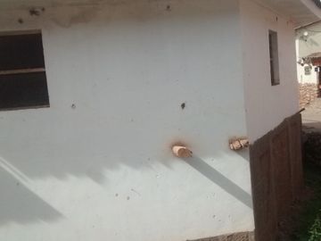 En venta casa como terreno en CHINCHERO URUBAMBA CUSCO