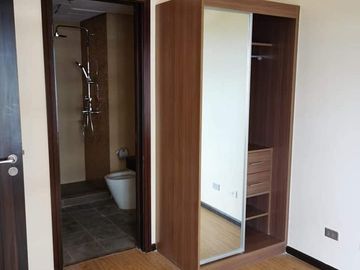 Condo for Sale Studio Lease to Own Promo 10years to pay NO DP NO INTEREST  at Radiance Manila Bay Pasay near MOA and US Embassy
