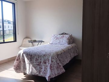 Casa en condominio con alberca al sur de Cuernavaca en Xochitepec Morelos