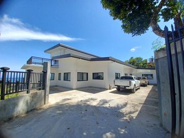 Beautiful Brandnew Elegant House and Lot for Sale in Larena SIQ0110