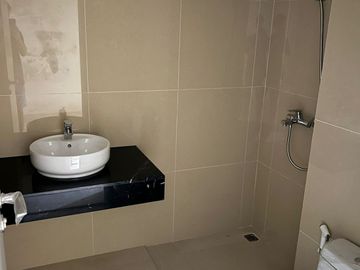 Di jual Apartemen 1BR di Grand Sungkono Lagoon