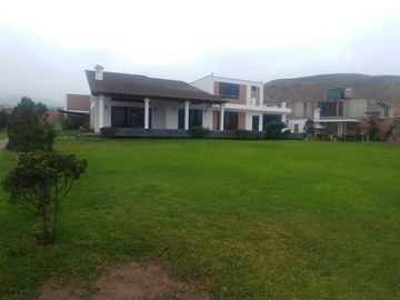 !SE VENDE¡ CASA DE CAMPO EN PACHACAMAC