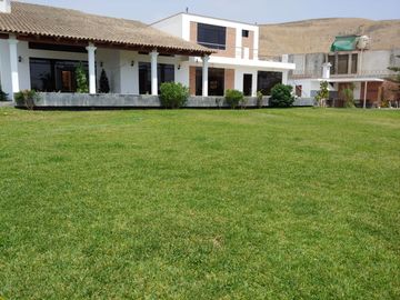 !SE VENDE¡ CASA DE CAMPO EN PACHACAMAC
