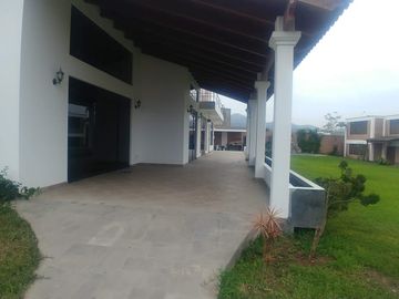!SE VENDE¡ CASA DE CAMPO EN PACHACAMAC