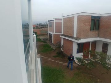 !SE VENDE¡ CASA DE CAMPO EN PACHACAMAC