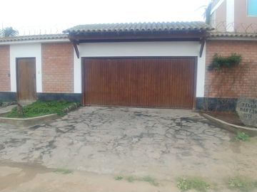 !SE VENDE¡ CASA DE CAMPO EN PACHACAMAC