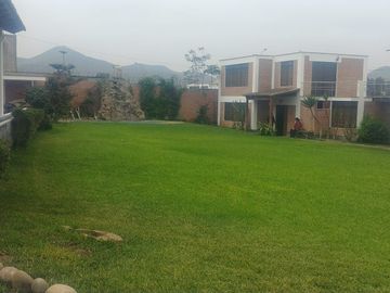 !SE VENDE¡ CASA DE CAMPO EN PACHACAMAC