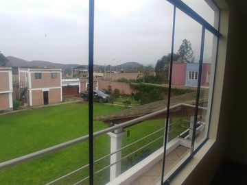 !SE VENDE¡ CASA DE CAMPO EN PACHACAMAC