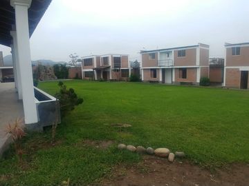 !SE VENDE¡ CASA DE CAMPO EN PACHACAMAC