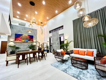 For Sale: Brand New House with Pool Tagaytay Fully Furnished